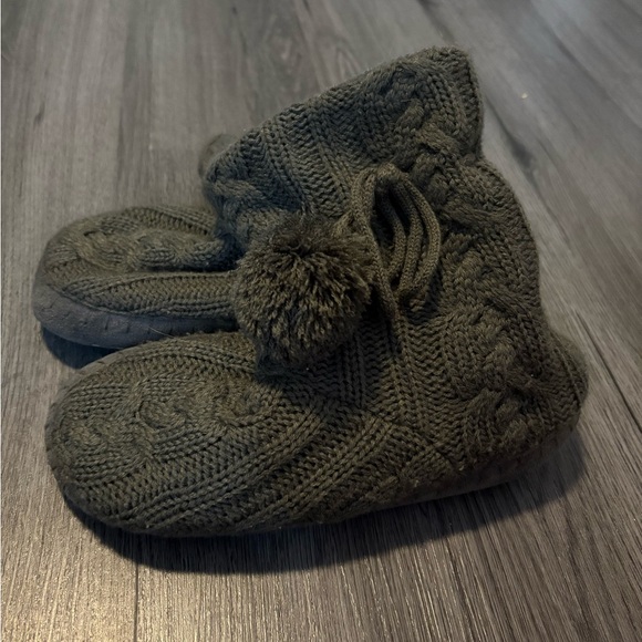 American Eagle Outfitters Gray Winter Boots - Picture 4 of 6